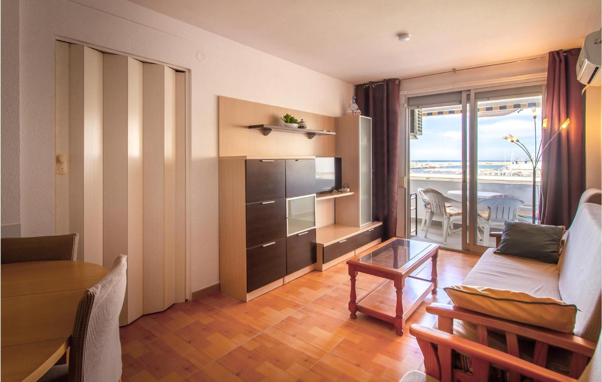 Stunning Apartment In Gandia With Kitchen Dış mekan fotoğraf