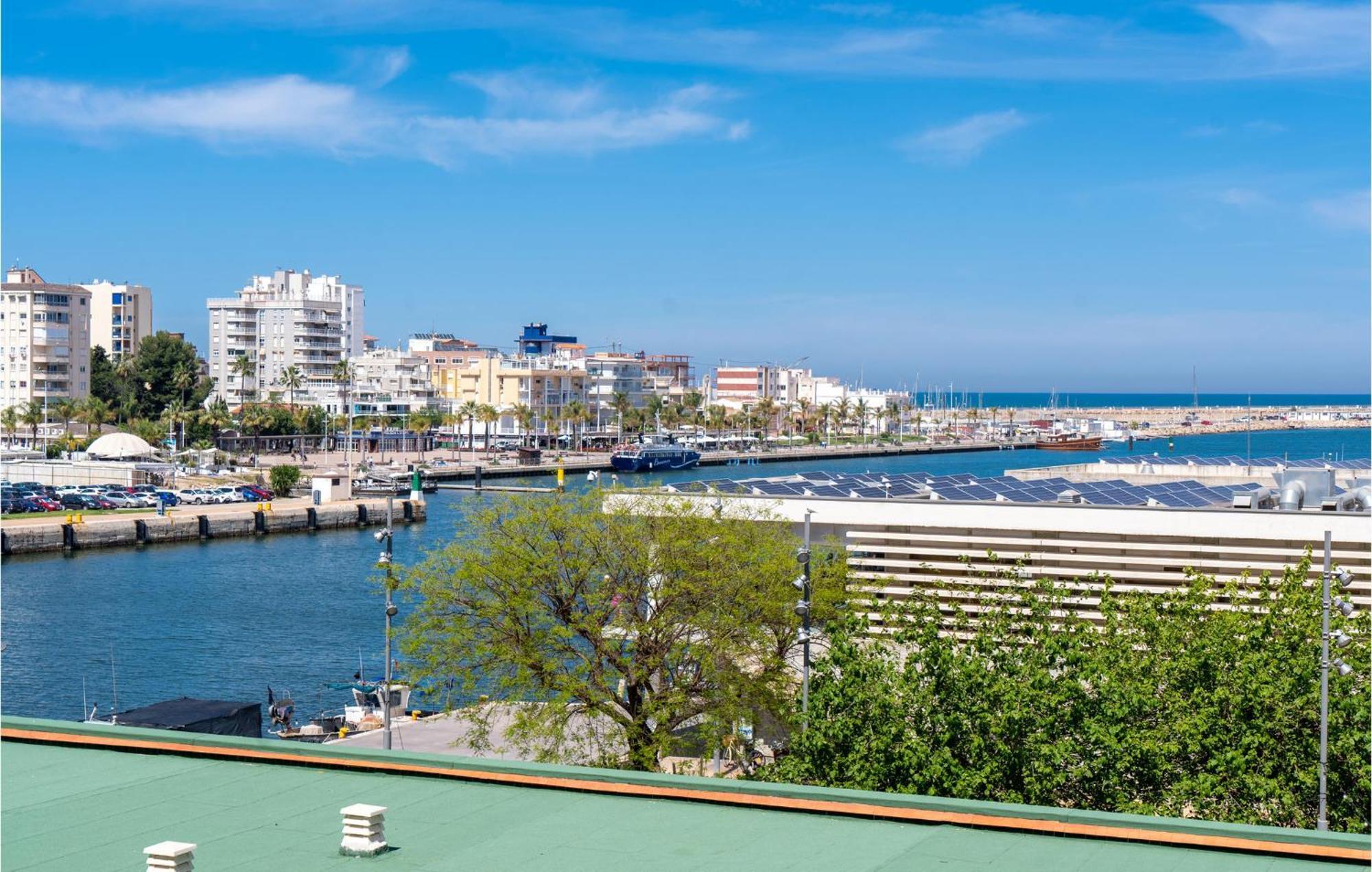 Stunning Apartment In Gandia With Kitchen Dış mekan fotoğraf